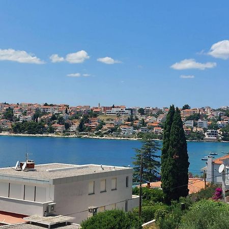 Apartments By The Sea Mavarstica, Ciovo - 2043 Trogir Exterior foto